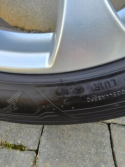 Letná sada 245 45 R18 Mercedes E W213 - 5