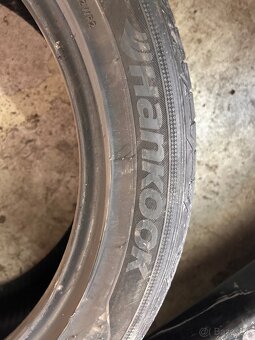 Predám 215/50r17 2ks hankook 2ks michelin - 5