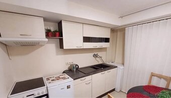 Ponúkame Vám na prenájom 1 izbového zariadeného bytu - 5