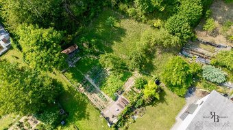 POZEMOK VO VÝBORNEJ LOKALITE - 5