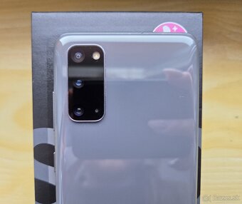 Samsung Galaxy S20 - 5