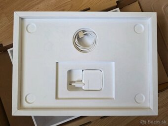 Apple MacBook Air 15" M3 hviezdne biely - 5