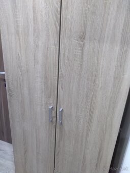 Šatníkova skriňa - 5