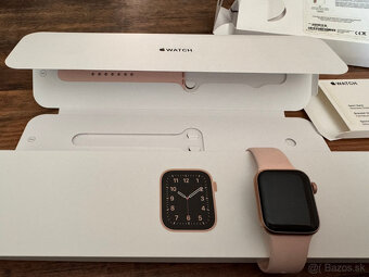 Predám Apple Watch SE 40mm Gold - 5