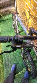 Predám bicykel Avalanche 1.0 GT - 5