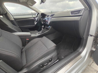 Škoda Superb 140kw 103tis. KM Odpočet DPH Možný - 5