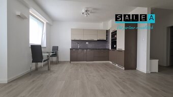 3-IZBOVÝ BYT S BALKÓNOM, 92m2, 2 x GARÁŽOVÉ STÁTIE, ŽILINA - 5