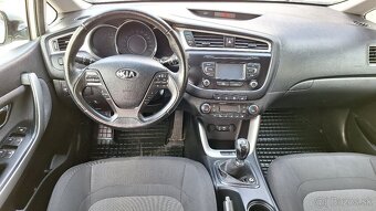 Kia Cee´d 1.4 CRDi WGT Silver - 5