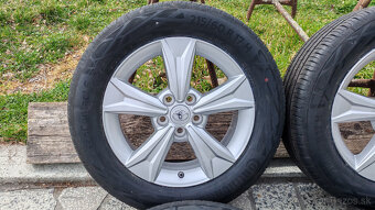 5x114,3 R17 --- TOYOTA CH - R - 5