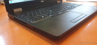 Dell Precision 3510 15.6" i5/ 8gb/ 256GB Win 11 - 5