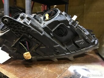 Škoda octavia 3 ľavý svetlomet - 5