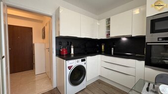 NA PRENÁJOM 1i zrekonštruovaný v centre NITRY s PARKOVANÍM - 5