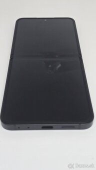 Samsung Galaxy Z Flip6 512GB - 5