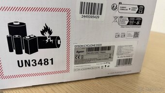 Dyson V8 Cyclone - 5