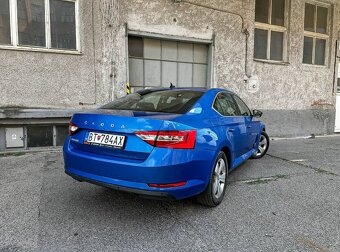 Škoda Superb 2.0 TDI SCR Style DSG - 5