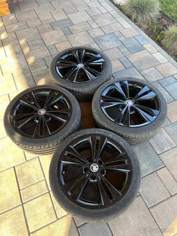 5x112 r18 Neptun - octavia 2 rs - 5