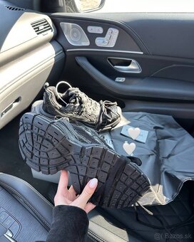 Balenciaga 3XL - 5