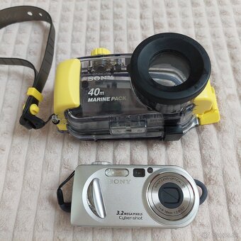 Sada Sony dig.fotoaparat+Sony vodotesne puzdro na fotoaparát - 5