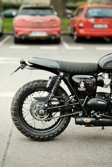 Triumph Bonneville T120 Black - 5