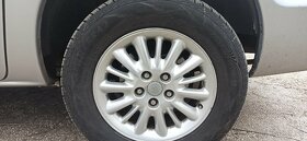 Chrysler  Voyager 2.8CRD 7 Miest  bez korózie - 5