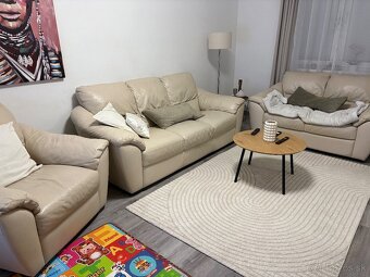 Predám koženú sedačku krémovej farby - 5