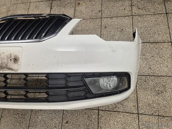 Predám predný nárazník na Škoda Superb 2 II facelift - 5