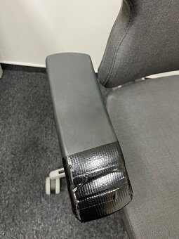 Kancelárska stolička - 5