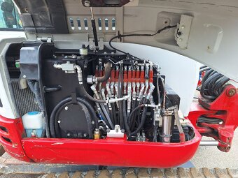 TAKEUCHI TB235-2 - 5