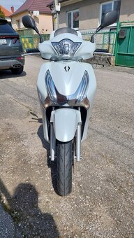 Honda SH125i - 5