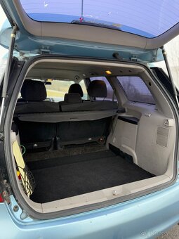 Mitsubishi Naow Grandis - 5