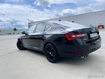 Škoda Superb 2,0tdi - 5