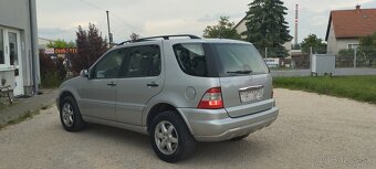 Mercedes ML400 V8 - 5
