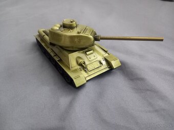 Tank T-34, kovový model - 5