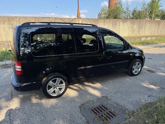 Volkswagen Caddy Maxi 7miestna - 5