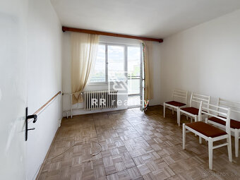 Na predaj 4 izbový byt s loggiou, 82 m2, Terasa - 5