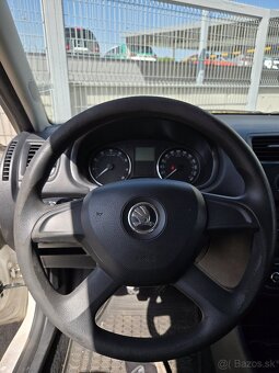 Skoda Fabia - 5
