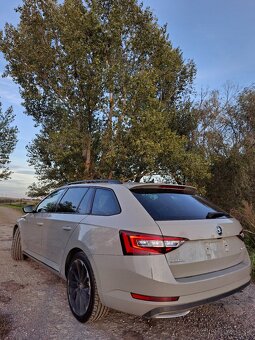 ŠKODA SUPERB SPORTLINE - 5
