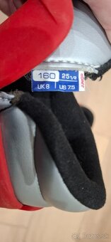 Detske lyze Atomic a lyziarky. - 5