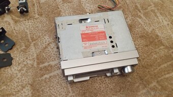 Kazetový prehrávač do auta Sanyo FT 800 - 5