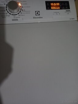 Práčka Electrolux na 6 kg 1000 otáčok - 5