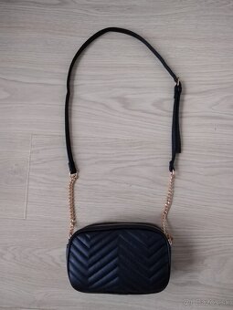 Crossbody kabelka elegantná - 5