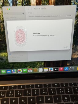 Predám MacBook Air 2020 M1 Space Grey HDD 256GB - 5