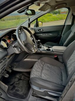 Peugeot 3008 1.6 benzín, 88 kW, 2010 - 5