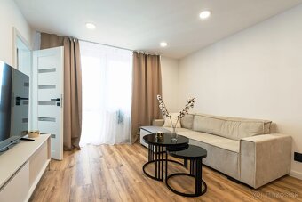 PRENAJATÝ - Na prenájom menší 2 izbový byt na ulici Palkovič - 5