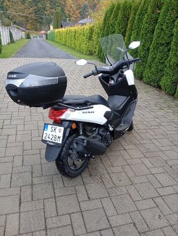 Predám skúter Yamaha nmax 125 - 5