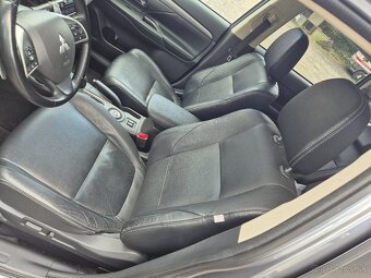 Mitsubishi Outlander 2.2 DI-D Intense+ - 5