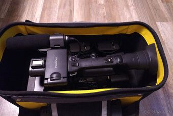 Videokamera SONY HXR-NX5 - 5