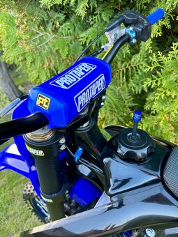 Yamaha YZ 125 - 5