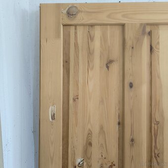 Masívne drevené dvere 80L - 5