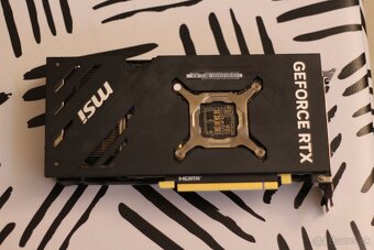 Predám grafickú kartu MSI Nvidia GeForce RTX 4070 - 5